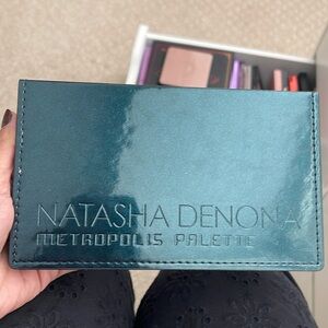 Natasha denona metropolis palette